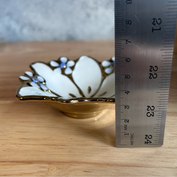 Dream Collection Dessert/Appetizer Oyster Dish with Spoons Set 6 - Picture 14 of 16